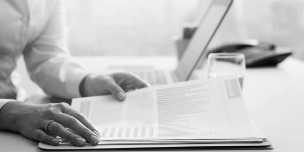 Derecho Mercantil / Abogados Mercantilistas en Lleida · Investigaciones de Due Diligence en Procesos de Compra y Venta de Empresas