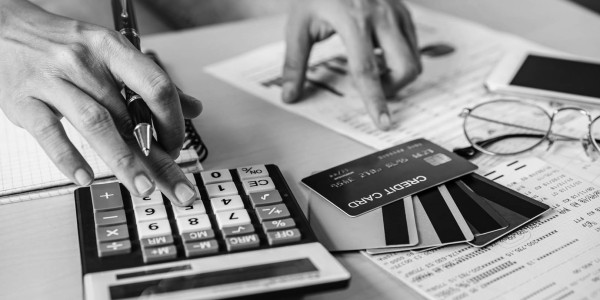 Derecho Concursal / Segunda Oportunidad / Abogados Deudas en Lleida · Reunificar / Reunificación de Deudas Tarjetas de Crédito / VISA